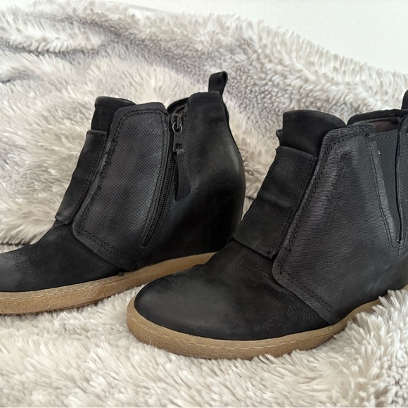 Miz Mooz wedge black ankle boots🎉 - Picture 14 of 16